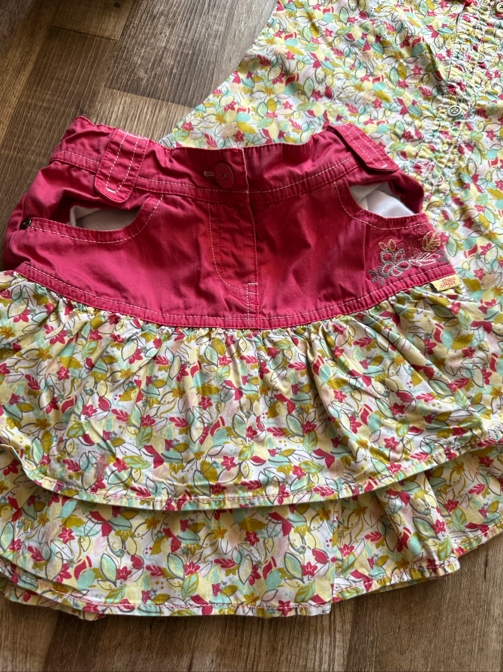 🌸 Sergent Major Set – Floral Blouse & Ruffled Skirt – 6 Years – photo 2